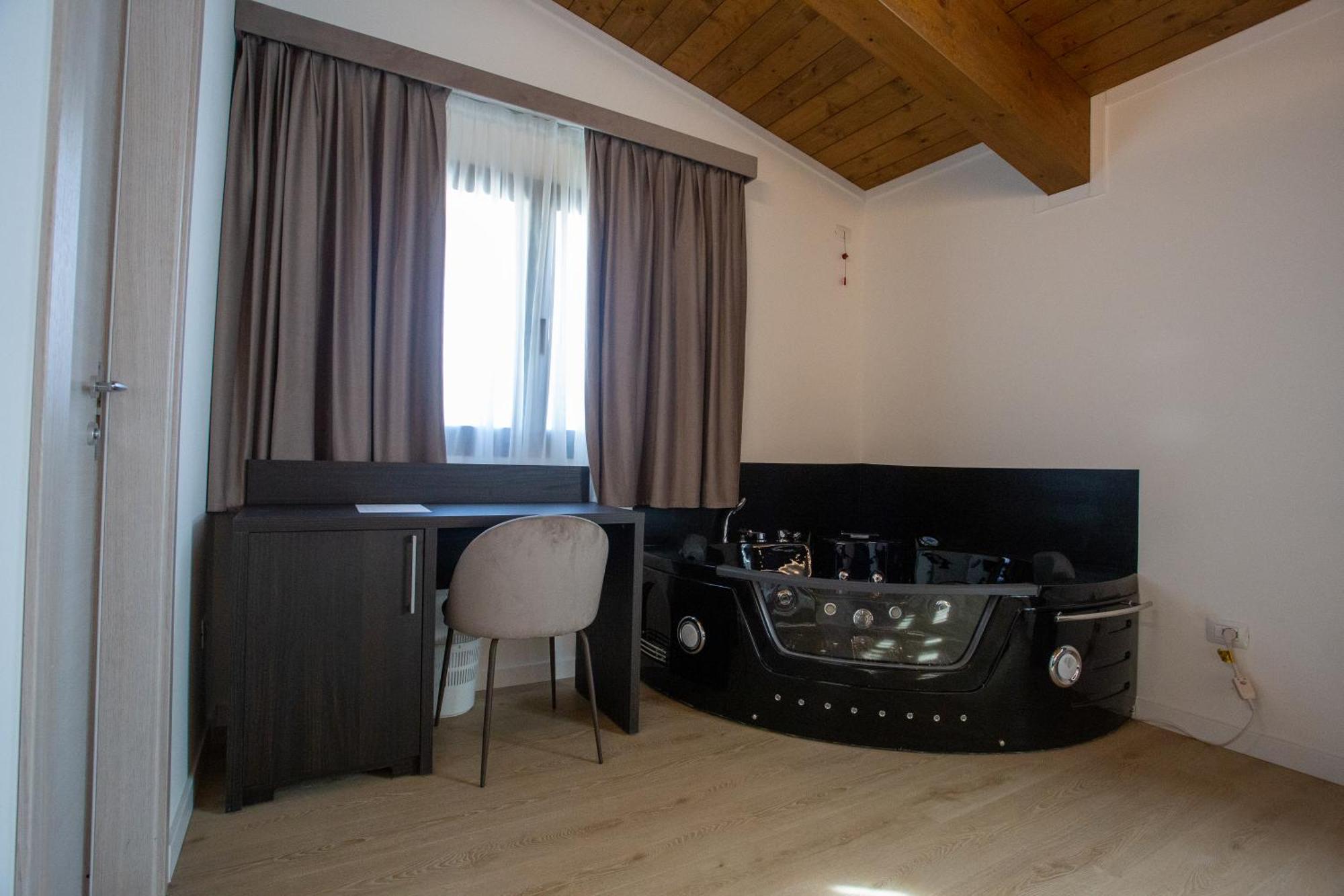 Il Castagneto Hotel Amatrice Ngoại thất bức ảnh